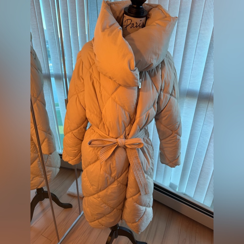 Karen Millen Beige Puffer Coat - Picture 5 of 12